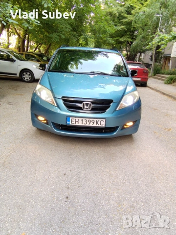 Продавам honda fr-v 2.2  