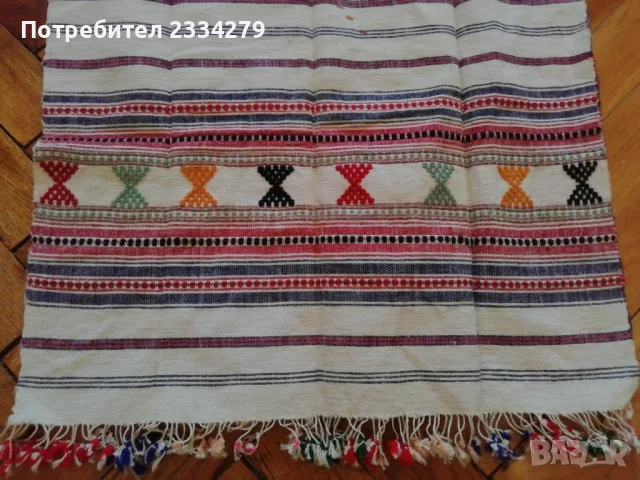 Автентични пешкири-кърпи, ръчно изработени и бродирани, снимка 2 - Антикварни и старинни предмети - 48096918