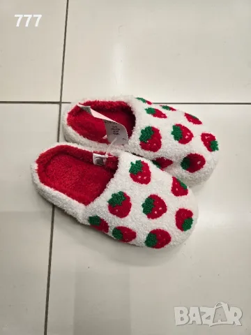 пантофи чехли с ягоди 