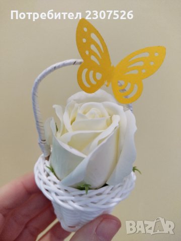 Цветя , снимка 11 - Изкуствени цветя - 44087184