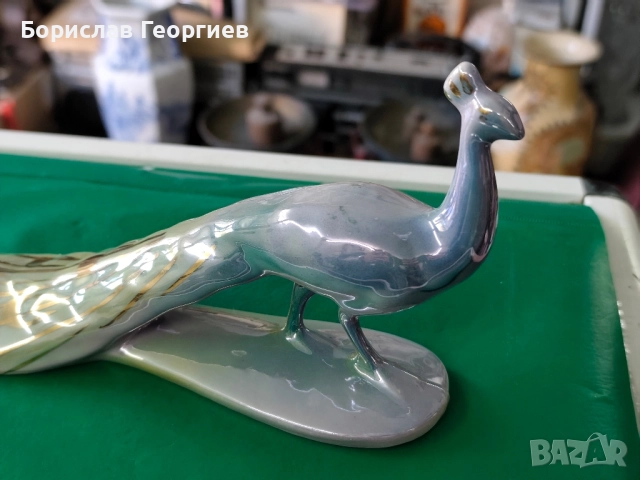 Българска порцеланова статуетка паун, снимка 2 - Колекции - 52118830