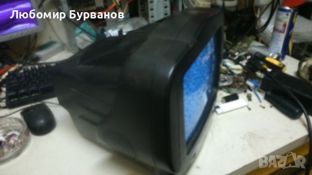 телевизор чернобял портативен first austria, снимка 7 - Телевизори - 53423873