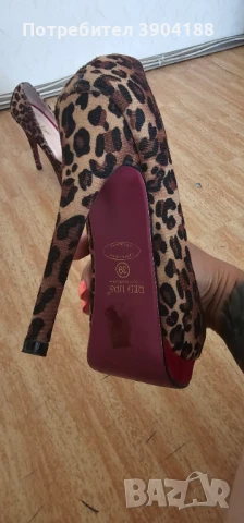 Дамски обувки, снимка 2 - Дамски ежедневни обувки - 50597845