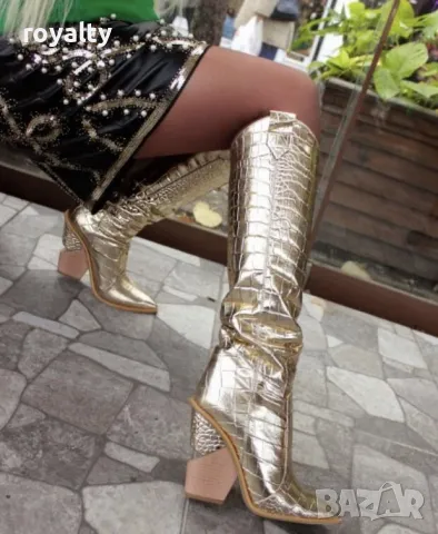 Ботуши на ток - златист крок