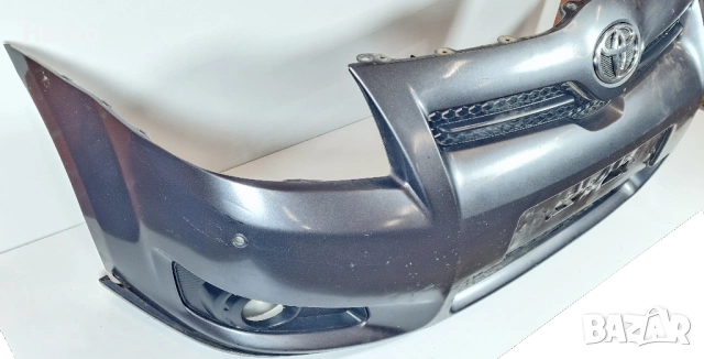 Предна Броня Toyota Corolla Verso Тойота Корола Версо, снимка 2 - Части - 53051380