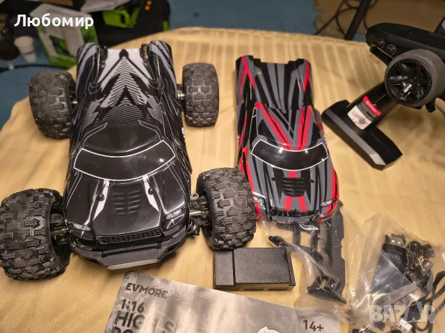 1/16 Безчеткови RC колички за възрастни и момчета, бързи 70км в час, електрическа 4WD

, снимка 9 - Коли, камиони, мотори, писти - 50429249