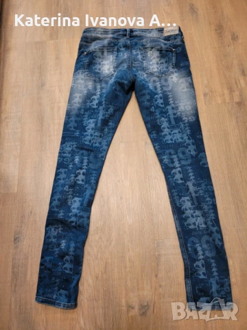 дънки на марката Pepe Jeans by Andy Warhol размер талия 26 инча