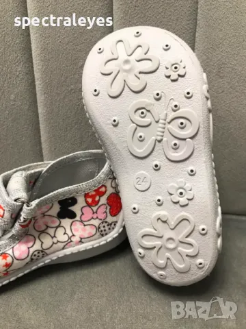 Пантофи за момиче 23 24 25 26 27 размер, снимка 9 - Детски пантофи - 47825418