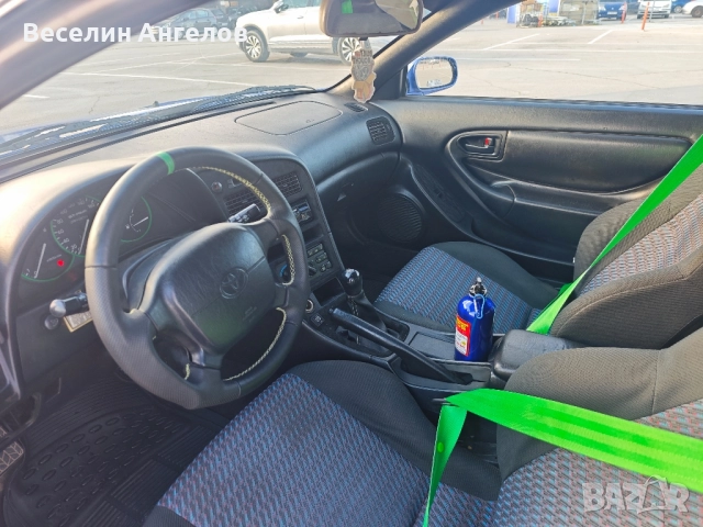 Тойота Селика 1.8 16v, снимка 8 - Автомобили и джипове - 52337773