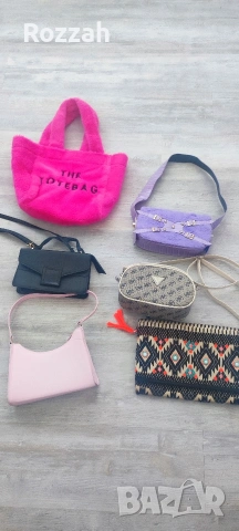 Дамски чанти в различни цветове 