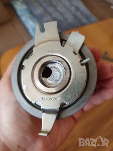 Комплект ангренажен ремък,4 ролки и водна помпа за AUDI,VW,SEAT,SKODA., снимка 8 - Части - 33673696