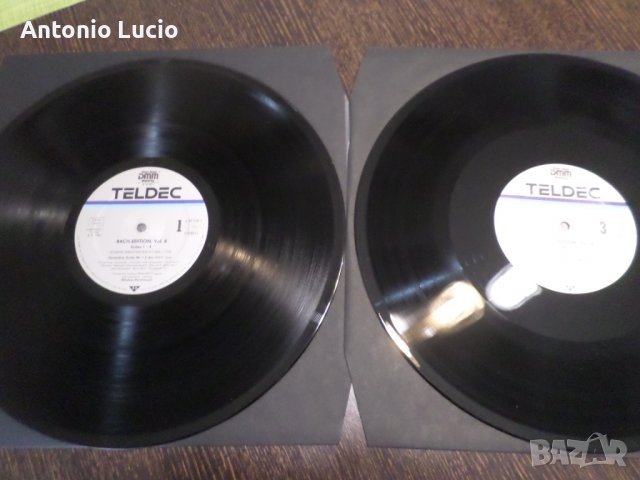 J.S.Bach - Ouverturen nr.1-4 - 300 Jahre J.S.Bach Teldec Special Edition 1985, снимка 4 - Грамофонни плочи - 37344667