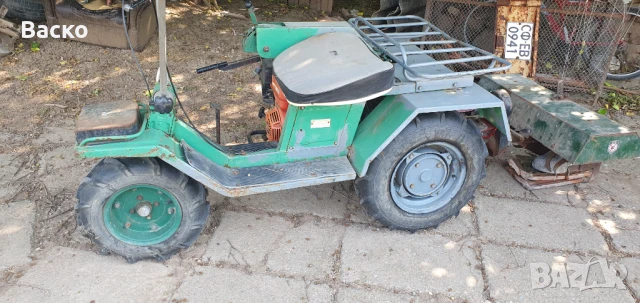 Триколка Беларус с инвентар плуг, фреза, браздир и ремарке 