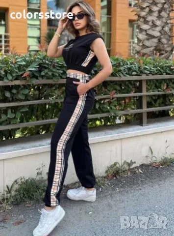 Дамски комплект  Burbarry IM-37, снимка 2 - Комплекти - 34711788