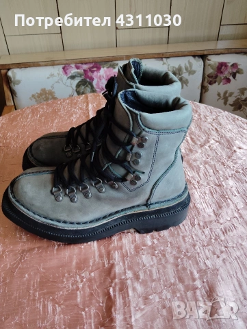 Кожени кубинки Fly London 39 номер, снимка 3 - Дамски боти - 53072983