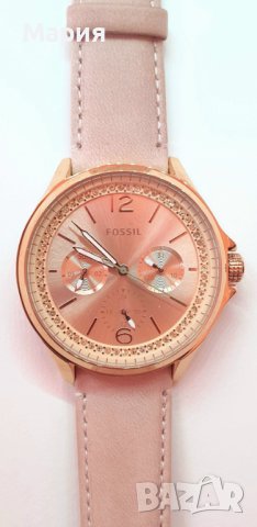 Нов дамски часовник Fossil Sadie, снимка 1 - Дамски - 43880976