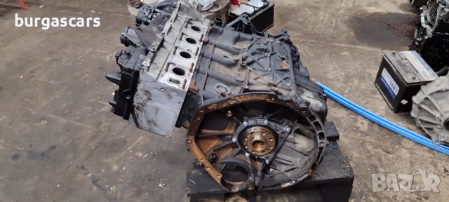 Двигател Mercedes-Benz C 220 2.2CDI-143к.с. 611, снимка 4 - Части - 50848545