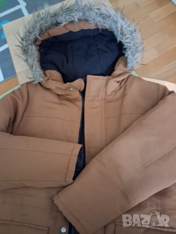 Зимно яке за момче на 8-9 год., снимка 2 - Детски якета и елеци - 52303641
