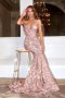 Дълга бална рокля тип Русалка от феерични пайети в светло розово