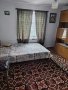 Продавам Къща на два етажа двор , снимка 7