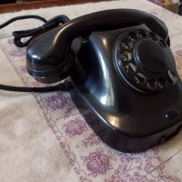 Стар бакелитов телефон, снимка 4 - Антикварни и старинни предмети - 43046820