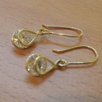 Златни обеци с циркони, снимка 6 - Обеци - 38972426