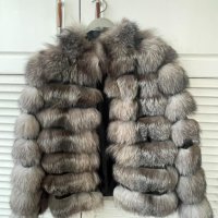 Продавам кожено палто от сребърна лисица , снимка 1 - Палта, манта - 43078025