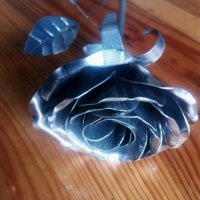 Роза от метал, снимка 2 - Изкуствени цветя - 27498380