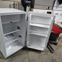 хладилник ретро стил Comfee , снимка 4 - Хладилници - 43965652