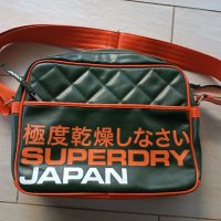 Оранжева зелена чанта раница с дълга дръжка и акцент от Superdry super dry JPN, снимка 3 - Чанти - 40815832