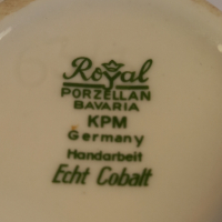 Ваза немски кобалтов порцелан с позлата KPM, снимка 4 - Вази - 44911412