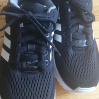 Дамски маратонки Adidas 38 номер, снимка 9 - Маратонки - 36887656