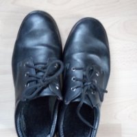 Черни обувки , снимка 1 - Ежедневни обувки - 39477059