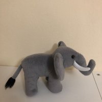Плюшена играчка слон, снимка 1 - Плюшени играчки - 34739240