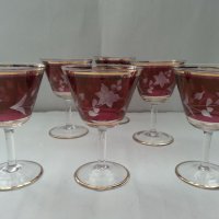Ретро стъклени чаши гравирани , снимка 1 - Антикварни и старинни предмети - 33682344