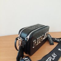 Replay дамска чанта стилна през рамо код 250, снимка 4 - Чанти - 40695643