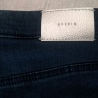 Ново еластично дънки ''H&M'', снимка 3 - Дънки - 26232823