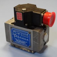 серво клапан Schenck PEGASUS 131A servo valve Telehoist, снимка 2 - Резервни части за машини - 43861792