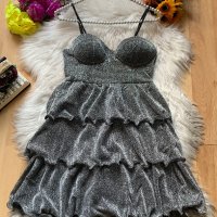 Нова сребриста рокля, снимка 2 - Рокли - 43482150