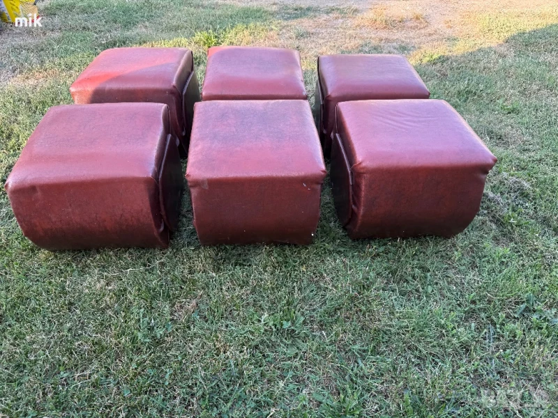 Кожени табуретки, снимка 1