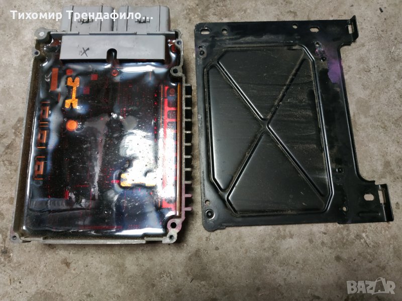 P05033665AE 3665AE Chrysler PT Cruiser PCM 2.4L ECM Engine ECU 04745860 компютър за крайслер 2.4 бен, снимка 1