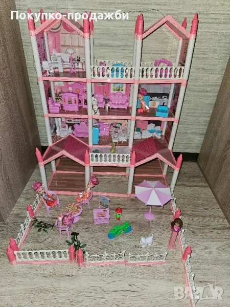 Намалена.красива къща за кукли, снимка 1