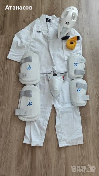 Пълен комплект за Таекуондо, добок, протектори, каска, снимка 1