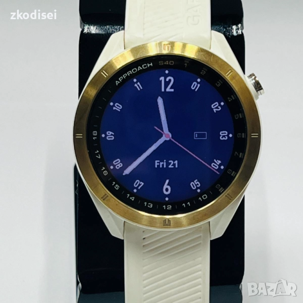 Smart watch GARMIN S40, снимка 1