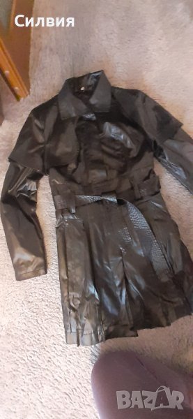 Чисто нов дамски черен шлифер 42 размер, снимка 1