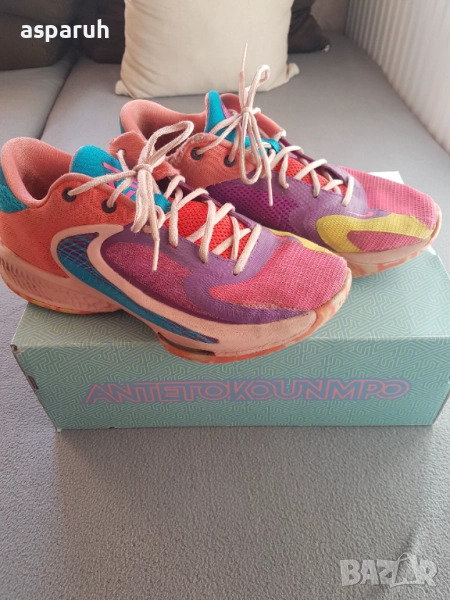 Баскетболни маратонки Nike Zoom Freak 4 -N42,5, снимка 1