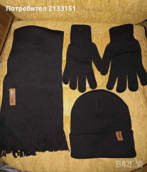 Продавам комплект шапка,шал,ръкавици, снимка 1