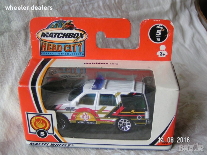Метална количка Мачбокс Matchbox Ford Expedition Fire Chief, снимка 1