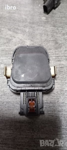 сензор дъжд за мерцедес W213 2139006716, снимка 1