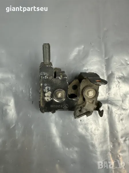 Ключалка Преден Капак за БМВ BMW E65 E66 8240599, снимка 1